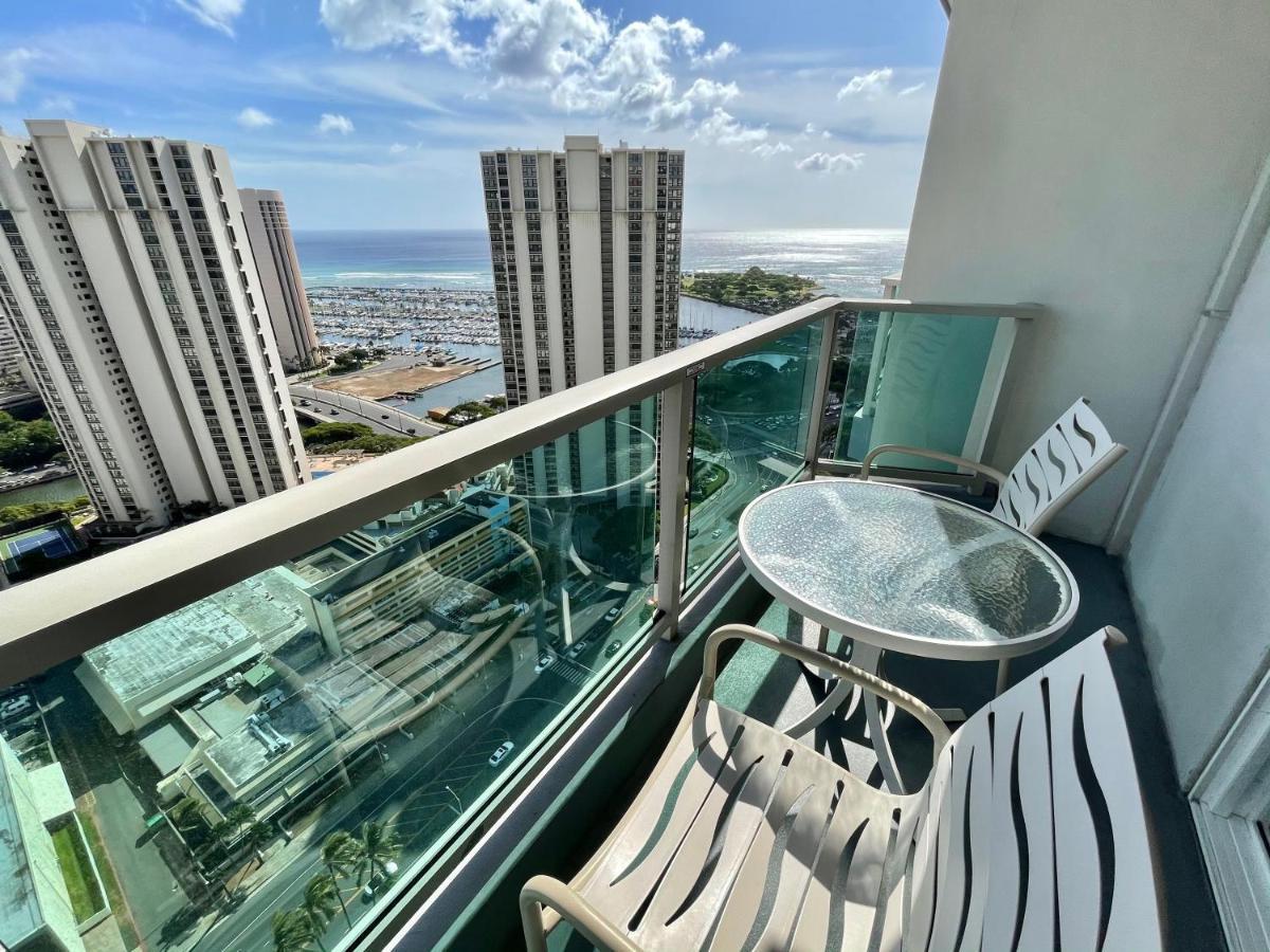 Ala Moana Hotel 31St Floor Honolulu Exterior photo